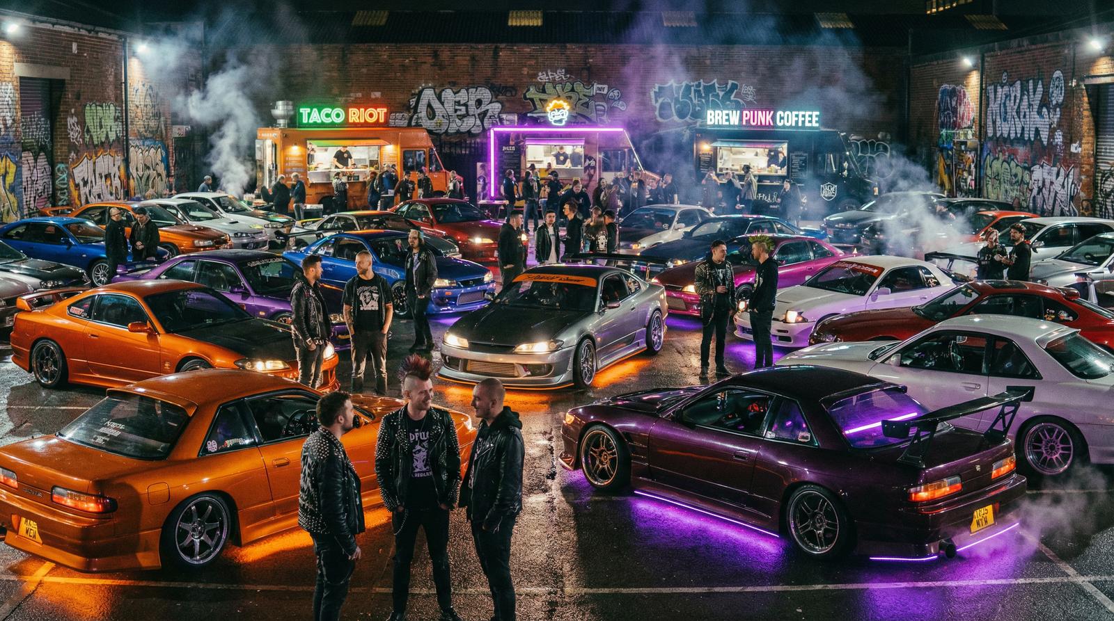 抖阴改装工作室